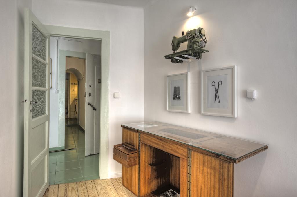 Stay Local In Alfama! Alice Central Home, Near River Lisboa Exterior foto